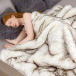 Touchat 1000GSM Faux Fur Throw Blanket, Super Thick Warm Cozy Heavy Blankets for... - Image 3