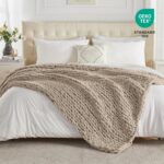 Carriediosa Chunky Knit Throw Blanket 50" X 60", 100% Hand Made Large Chenille L... - Image 5