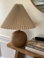 JONATHAN Y 17.25" Brown Wood Finish Sphere Table Lamp, Mid-Century Bedside Night... - Image 4