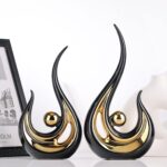 XMGZQ 2pcs Black and Gold Modern Abstract Art Statue Table Decoration,Elegantes ... - Image 5