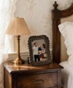 Afuly Vintage 5x7 Picture Frame Unique Photo Frame 5 x 7 Dark Brown Resin Pictur... - Image 3