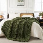 Ultra Soft Chunky Knit Throw Blanket 40x50 Hand Knitted Warm Chenille Throw Blan... - Image 4