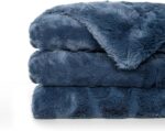 TOONOW Faux Fur Luxury Throw Blanket,Double Side Soft Fluffy Shaggy Fuzzy Blanke... - Image 3