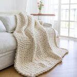 Chunky Knit Blanket - Luxury Soft Cozy 60 * 80 Throw Blanket,100% Woven Blanket ... - Image 2