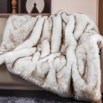 Touchat 1000GSM Faux Fur Throw Blanket, Super Thick Warm Cozy Heavy Blankets for... - Image 2