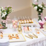 FillTouch 112 Pcs Summer Gold Dinnerware Set Include 6 Disposable Rectangle Serv... - Image 4