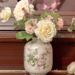 SYDDOL White Ceramic Vase, Small French Country Style Porcelian Vase Hand Painte... - Image 9
