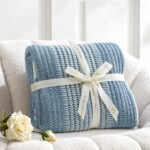 Amélie Home Premium Chenille Throw Blanket, Soft Cozy Luxury Two-Tone Knit Blank... - Image 8