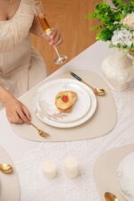 FHGNYSM Artistic Bone China Dinnerware Set with Gold Trim, Crafted with Traditio... - Image 5