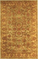 SAFAVIEH Heritage Collection Accent Rug - 4' x 6', Green & Gold, Handmade Tradit... - Image 4