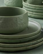 Stone by Mercer Project SHOSAI 16-Piece Stoneware Dinnerware Set, Plates and Bow... - Image 4