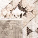 SAFAVIEH Moroccan Tassel Shag Collection Area Rug - 9' Square, Ivory & Brown, No... - Image 4