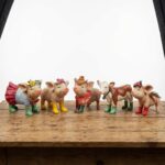 Mel's Dreams Artisan Resin Piglet Statue - Whimsical Garden Décor in Rain Boots ... - Image 7