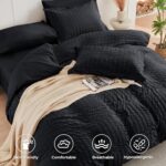 HYMOKEGE Black Duvet Cover Queen Size, Ultra Soft 3-Piece Seersucker Duvet Cover... - Image 3