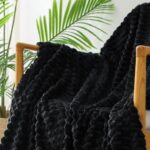 Exclusivo Mezcla Fleece Throw Blanket for Couch, Extra Large Fuzzy Black Bed Bla... - Image 5