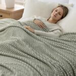 Fluffy Plush Throw - Ultra Soft Jacquard Fleece with Weft Knit Pattern - Luxury ... - Image 7