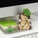 DiliComing Outdoor Statue Hedgehog Garden Decor - Resin Cute Hedgehog Figurine w... - Image 4