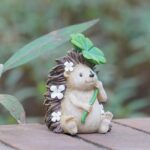 DiliComing Outdoor Statue Hedgehog Garden Decor - Resin Cute Hedgehog Figurine w... - Image 7