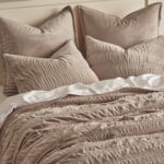 EVERGRACE Quilt King Size, Luxury Bedding Set, Ultra Soft Ruched Quilt Sets, Lig... - Image 3