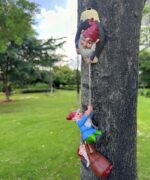 Teaeeno Garden Gnome Statue Set,Gnome Climbing Tree and Tree Stump Decor,Vivid F... - Image 8