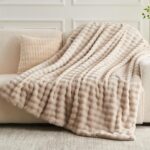 NEWCOSPLAY Faux Fur Throw Blanket Linen Bubble Blanket Thick Warm Soft for Couch... - Image 5