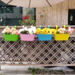 RIOGOO Flower Pots Metal Iron Hanging Flower Pots Garden Pots Balcony Planters M... - Image 5