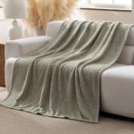 Fluffy Plush Throw - Ultra Soft Jacquard Fleece with Weft Knit Pattern - Luxury ... - Image 2