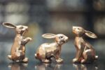 JORAE Gold Bunny Statues Easter Rabbit Figurines Set of 3 Vintage Rabbit Statues... - Image 2
