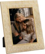 Kimdio 6x8 Picture Frames Resin Table Frame Rustic Photo Frame with High Definit... - Image 2