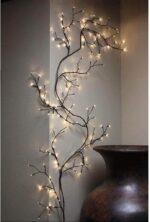 The Light Garden Lighted Willow Vine (Vine+Plug) - Image 2